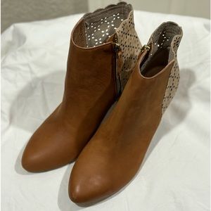 Miss Albright booties